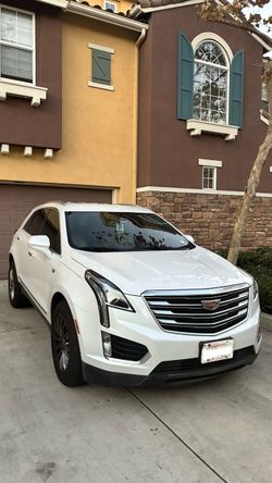 2017 Cadillac XT5