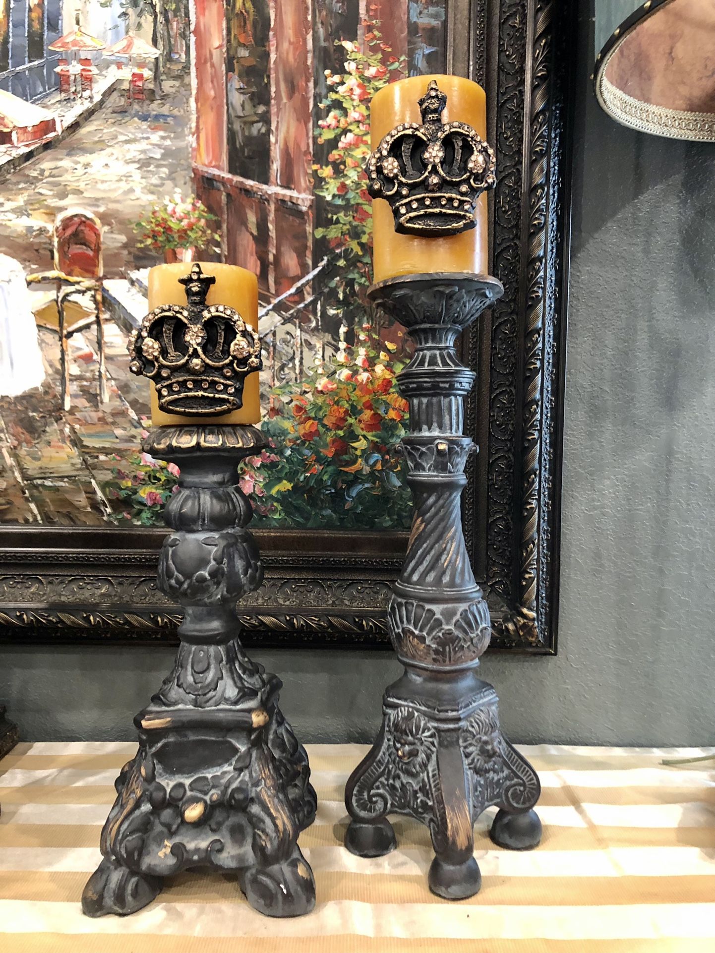 Candle Holders With Crown Candles