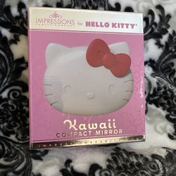 Hello Kitty Compact Miorr