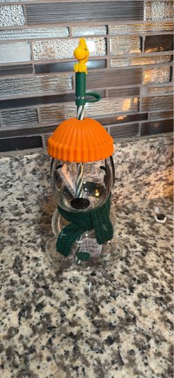Starbucks Peanuts Snoopy Cold Cup with Straw