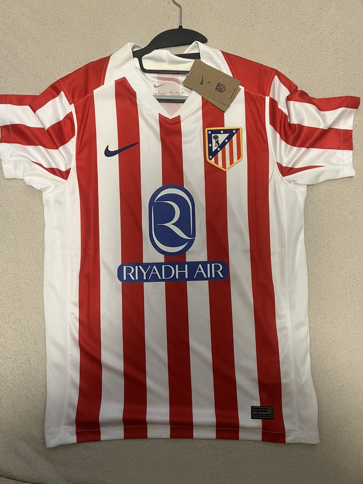 Atlético de Madrid Fan Version Jersey