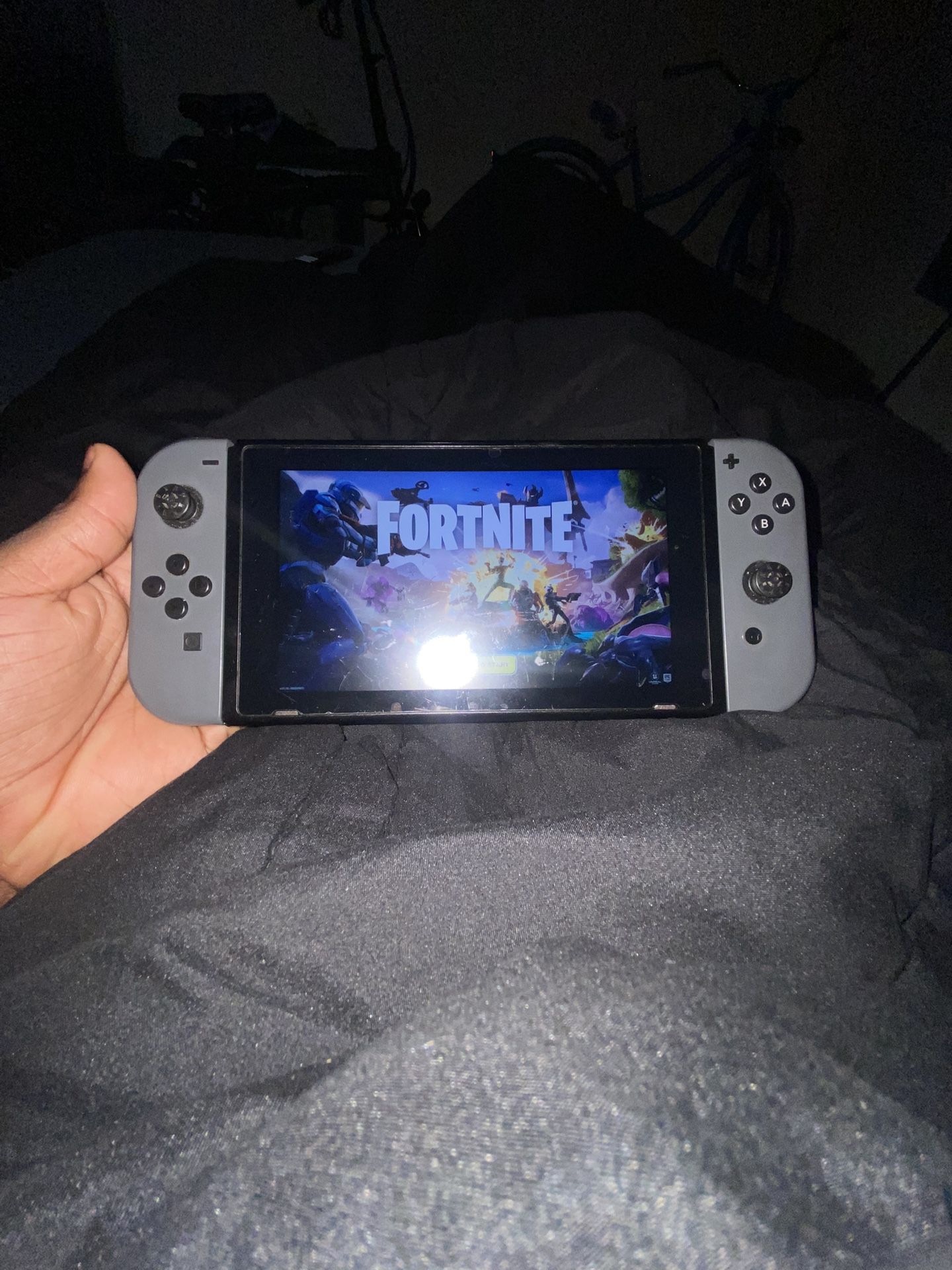 Nintendo Switch 1 (No Dock)