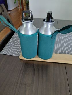 INSULATED ALUMINUM WATER BOTTLES W/HOLDER 2/$10