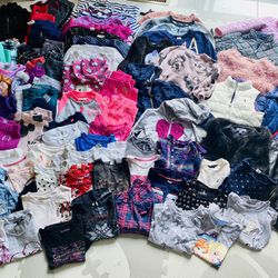 LIKE NEW- NAME BRAND Toddler Girls 4/4T Fall/Winter Clothing Lot COMPLETE WARDROBE W/ JACKETS!