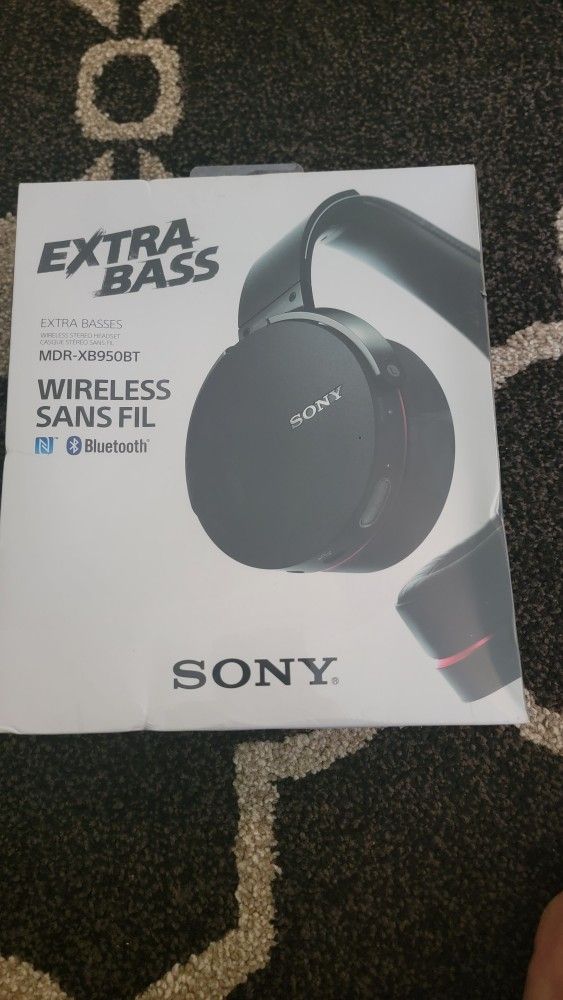 Bran new Sony Bluetooth earphones