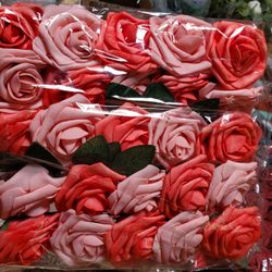 New in package 25 foam roses Coral, Peach