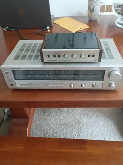 Vintage Realistic Hi-Fi Setup - STA-460 Receiver + Stereo Reverb + Nova-8 Speakers