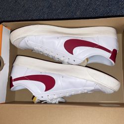 Nike Blazer Low Red