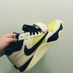 Air Jordan Jumpman Jack Bright Cactus 