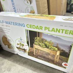 Self-watering Elevated Garden Planter