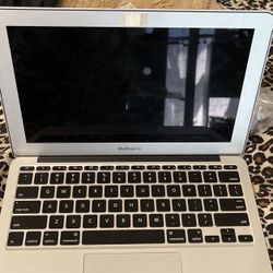 Macbook Air 2015 (Price Negotiable)