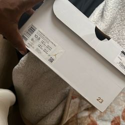 Used) Pair Of Neapolitan Jordan 11’s Size 10.5 (women’s Size)