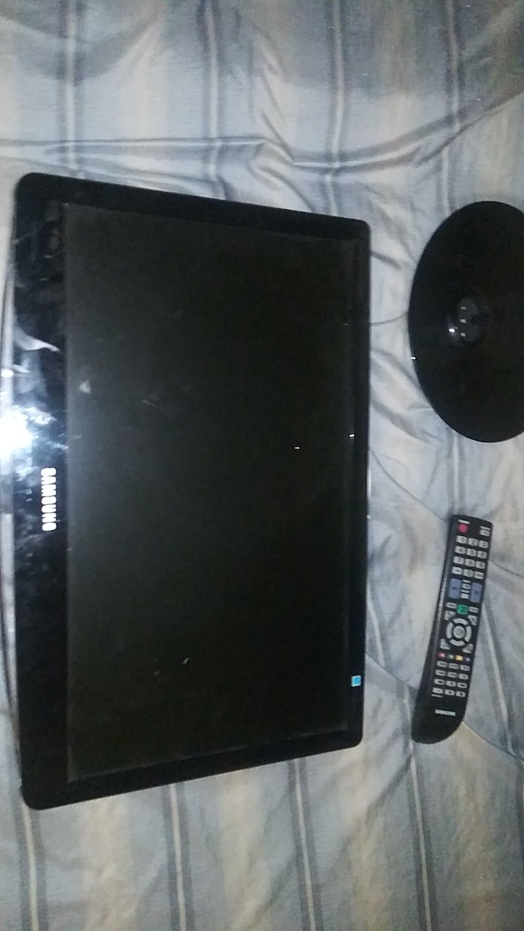 21.5in Samsung tv/monitor