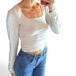 Women’s Long Sleeve Top