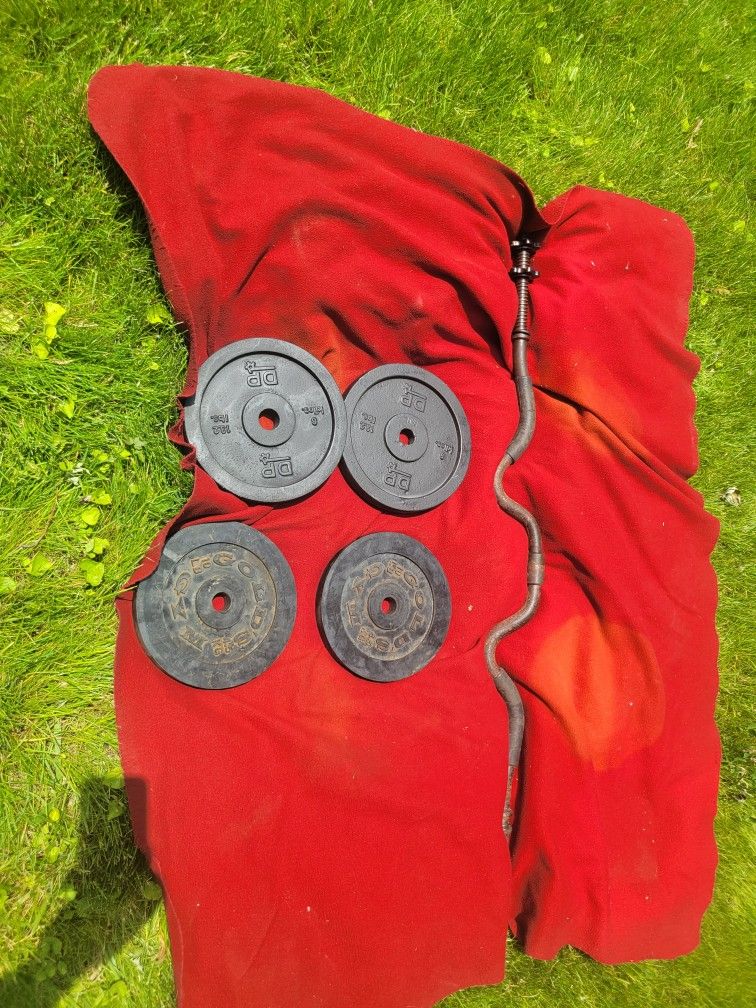 1" HOLE. EZ-CURL BAR WITH 52LBs
2- 13.2s 2-10s
11525 S HALSTED DUNKIN DONUTS/7111.S WESTERN WALGREENS
65$ CASH ONLY AS IS