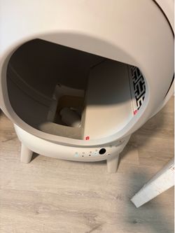 Smart litter box’s new