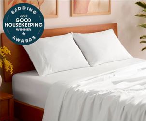 2000 4 PC Iconic Collection Bedding - Hotel Luxury, Extra Soft, Cooling Bed Sheets - Wrinkle, Fade, Stain Resistant (king, White)