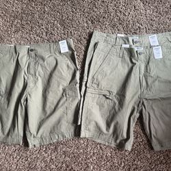 men's cargo shorts by Denizen from Levi's size 34 , 40 and 42 $18 each