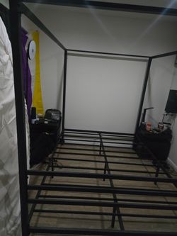 Black Metal Four-Post Canopy Bed Frame