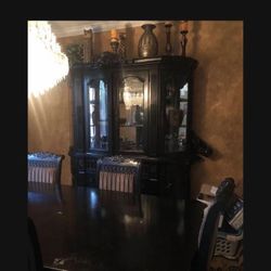 Dinning Room Set With Table 