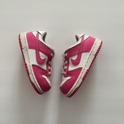 Nike Dunk Low Laser Fuchsia 8c