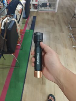 Duracell DURABEAM Ultra LED Flashlight 1000 Lumens ONLY 1