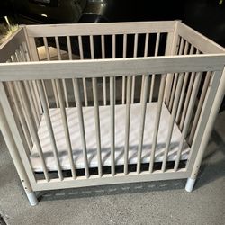 Used babyletto clearance crib