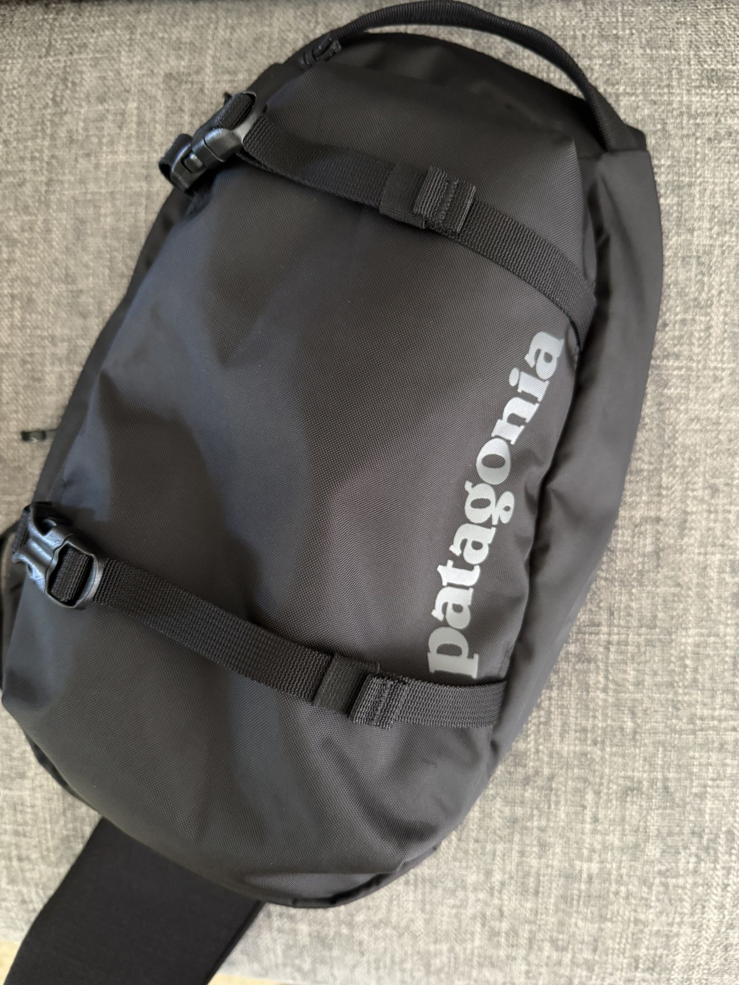 Patagonia Atom Sling Bag Like New