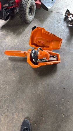 Stihl ms 251 chain saw