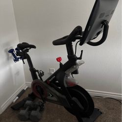 Peloton Bike