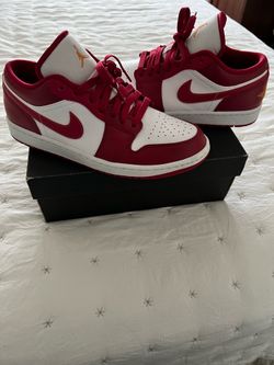Nike jordans