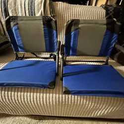 New Members Mark Blue Deluxe Stadium Seats ***Set of 2***