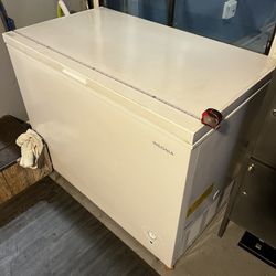 Chest Freezer, Deep Freezer