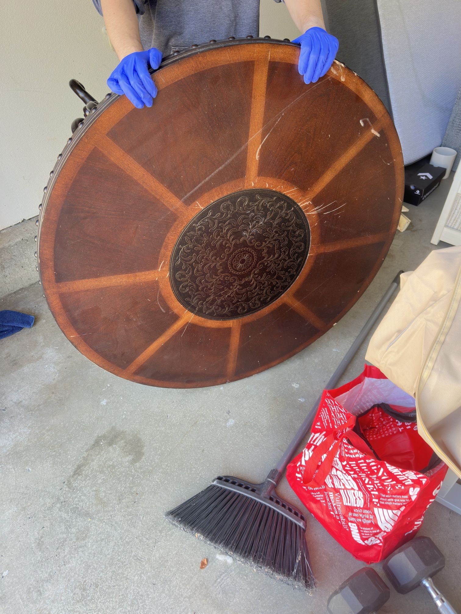 Round Coffee Table