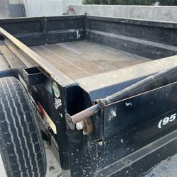 TRAILER FOR REMOVAL