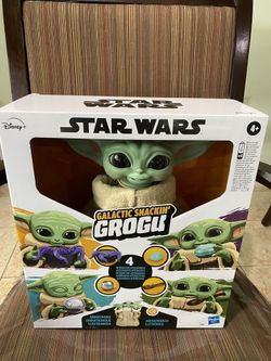 Star Wars The Mandalorian Galactic Snackin' Grogu Animatronic Toy with Over 40 Sound and Motion Combinations, Interactive Toys ⭐️Walmart Retail $78)