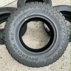 35x12.50 18 ATLANDER ROVERCLAW R/T New Tires 