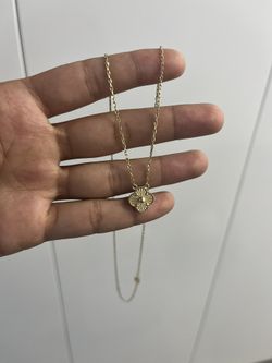 van cleef 14k necklace