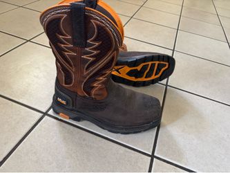 ARIAT