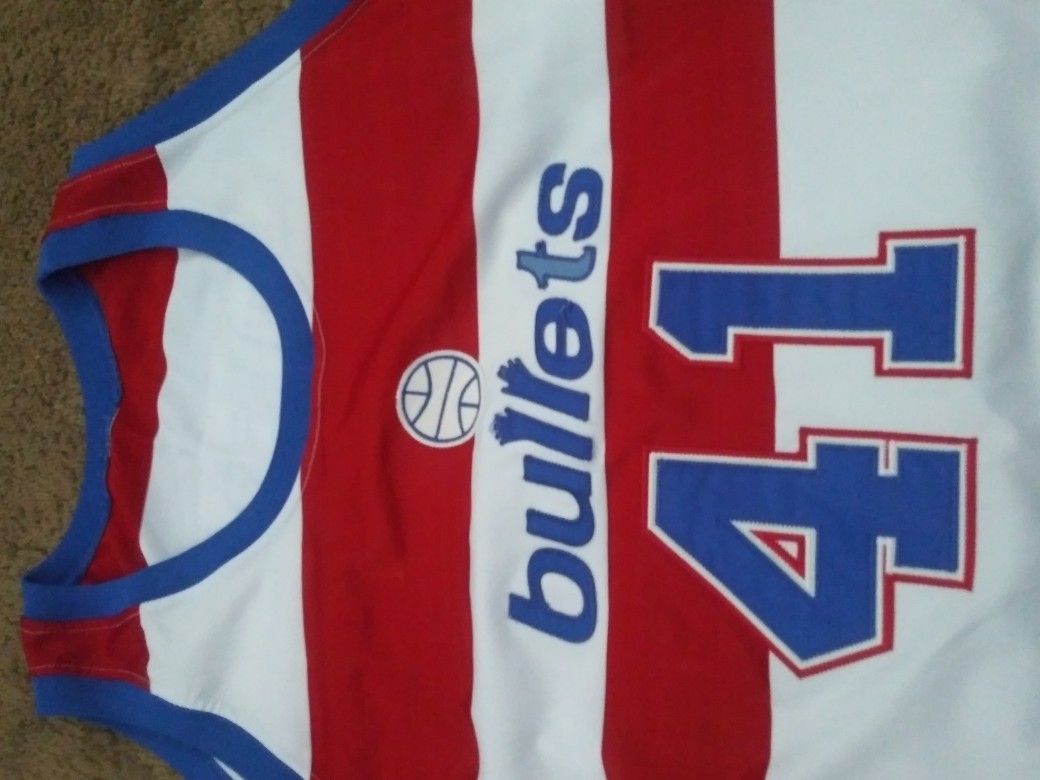 Classic Wes Unseld. Jersey# 41