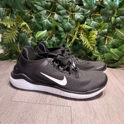 Nike Free RN 2018 Womens Size 11 Running Shoes Black White 942837-001