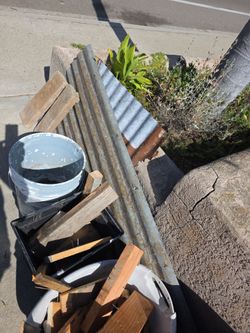 FREE - Rusty roofing corrigated metal scraps