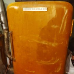 Kelvinator Frigidaire Orange 