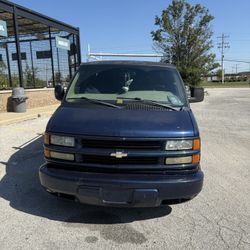 2001 Chevrolet Express