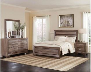 Brand new queen bedroom set$899.financing available no credit needed