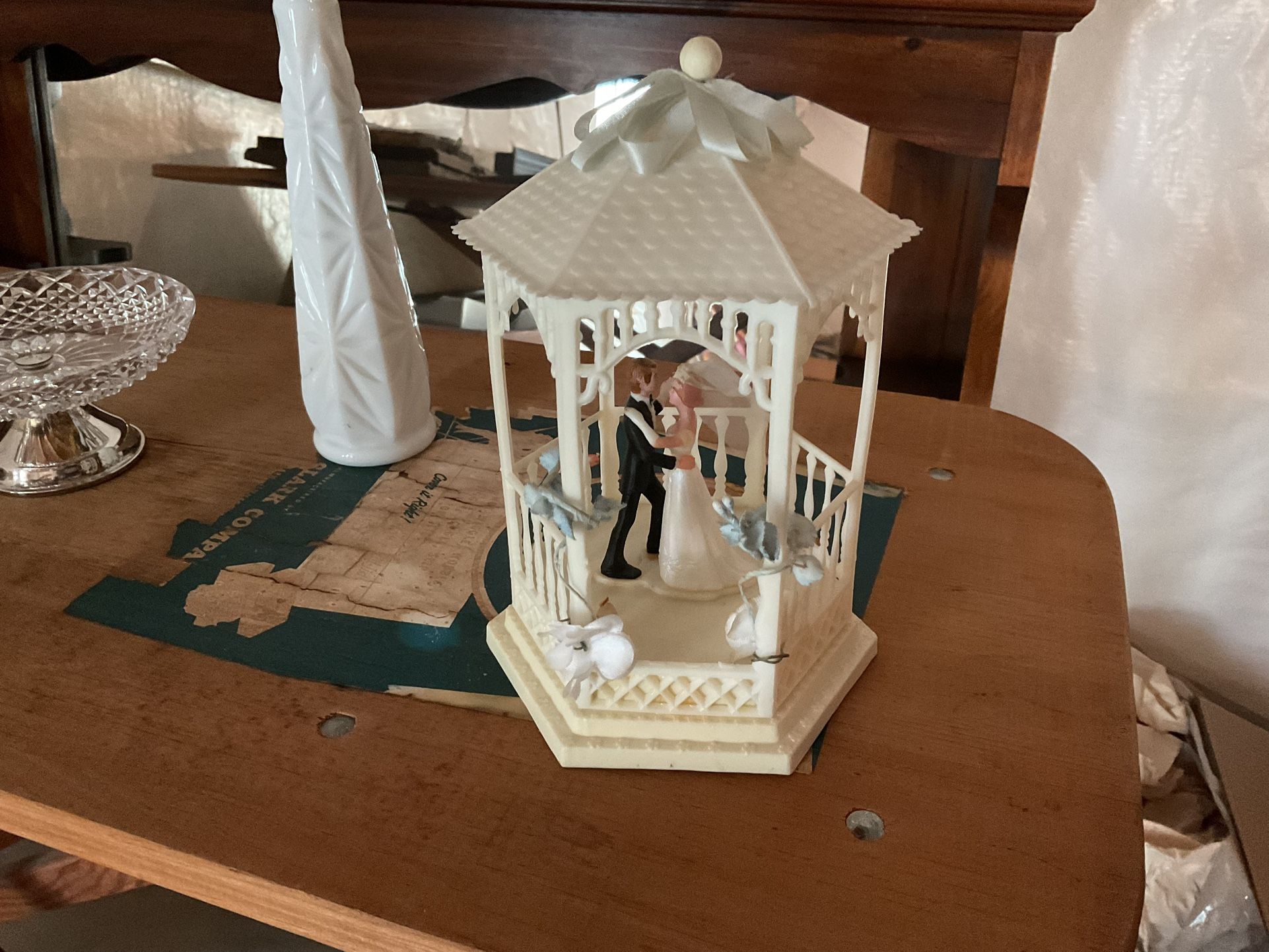 Vintage Bride Groom in Gazebo Wedding Cake Topper 1973