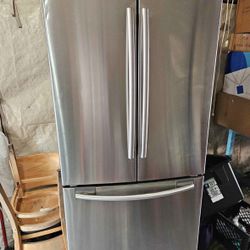 Samsung Refrigerator 