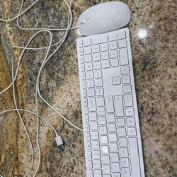 White HP Keyboard And Mouse