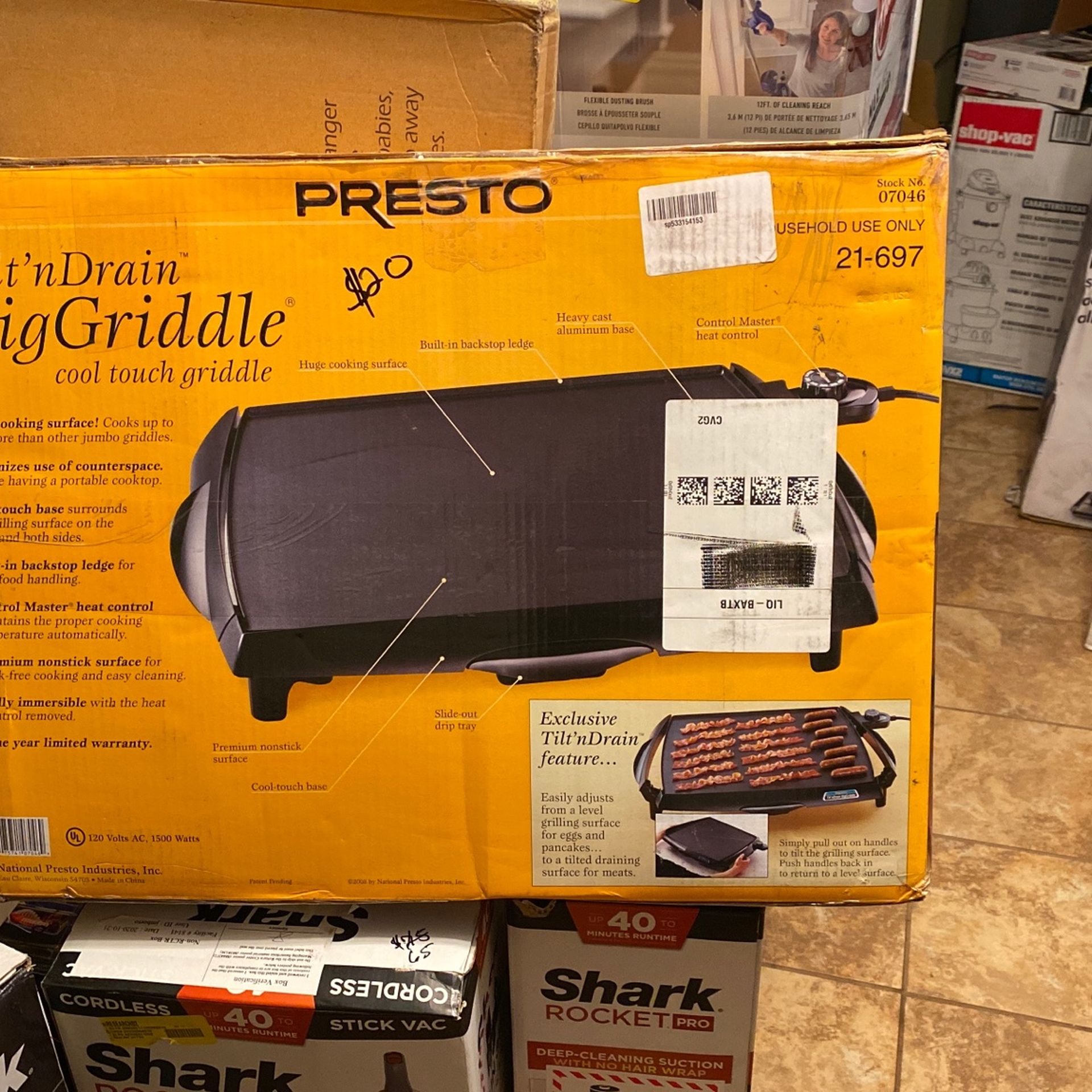 Presto Tilt And Drain Big Griddle