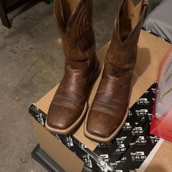 Ariat Boots 